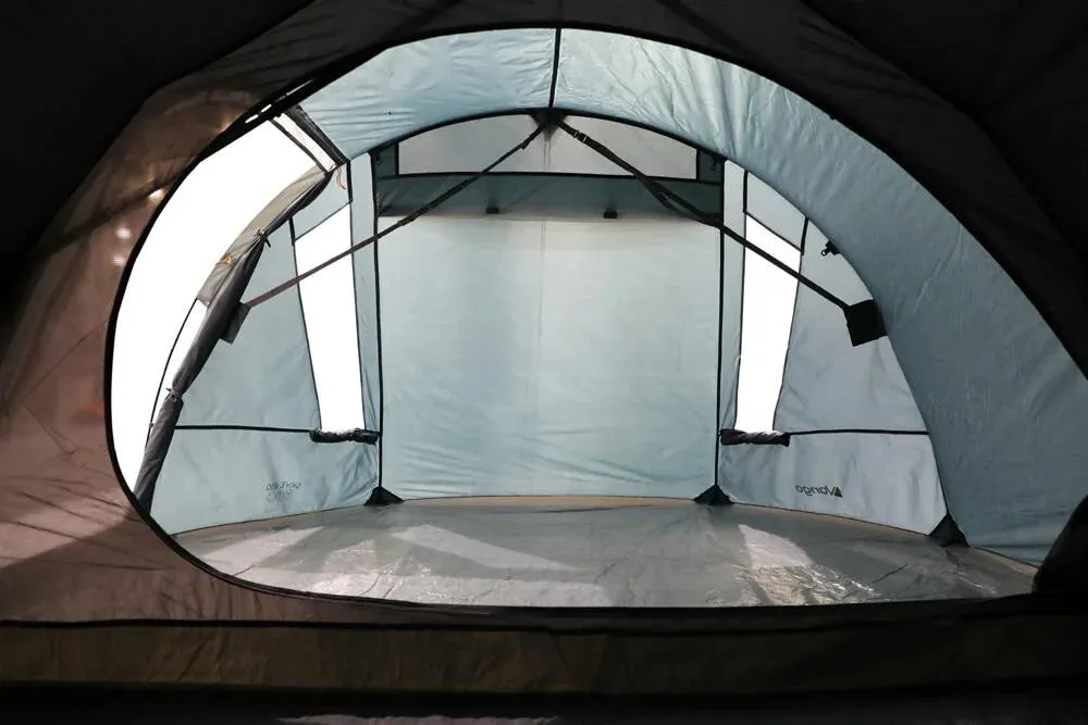 Vango Skye 400 Pole Tent